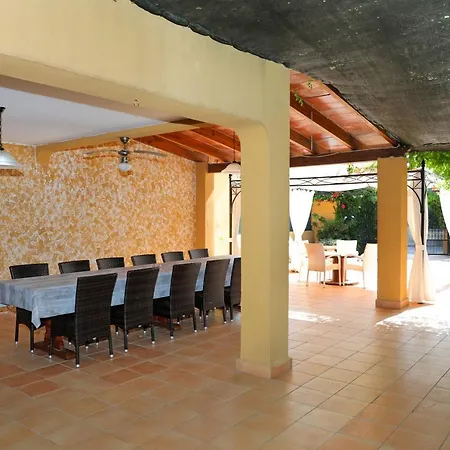 Carrasquet Villa